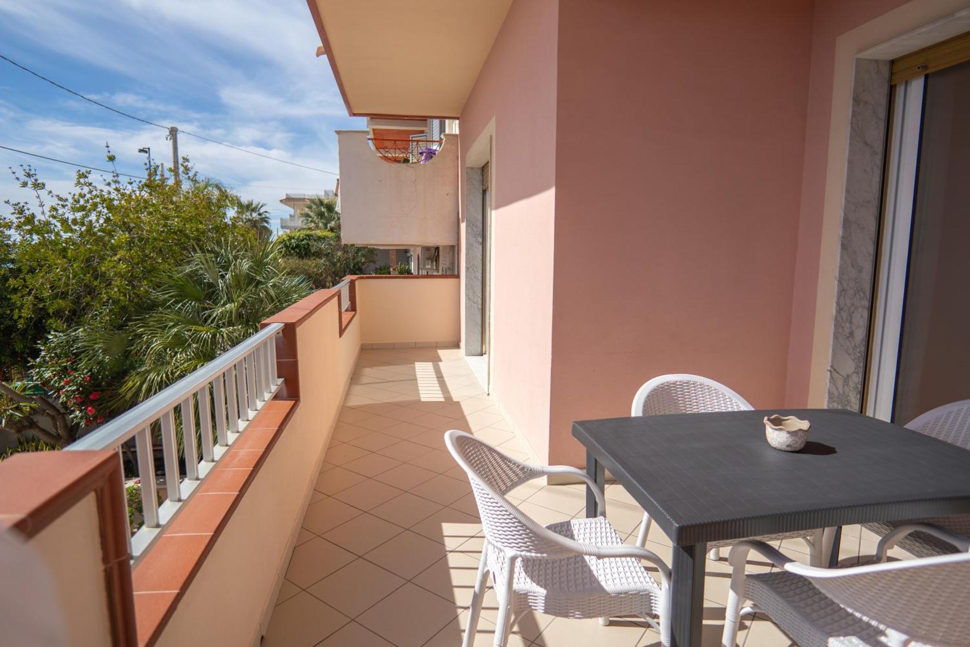 Apartamento Casa Alice Bova Marina Exterior foto